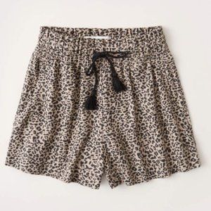 Abercrombie & Fitch Linen Blend Tassel Shorts in Light Brown Leopard Print Small